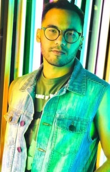Salazar, Víctor