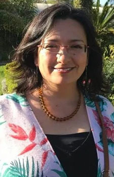 Casas, Adriana