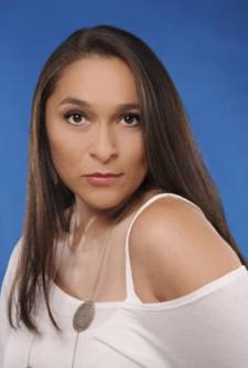 Contreras, Claudia