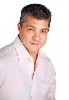 Chi, Enrique