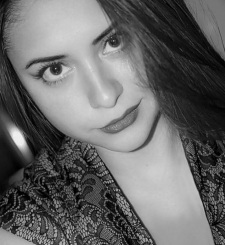 Miuller, Scarlet